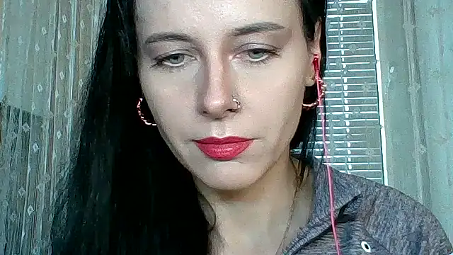 Snapshot of LuminousLady chatting on November 2025 12:37:01 PM LuminousLady online show from November 2025 12:37:01 PM