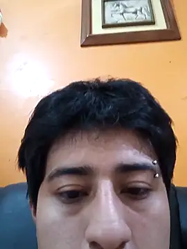 Snapshot of theghoss chatting on December 2025 06:45:02 PM theghoss online show from December 2025 06:45:02 PM