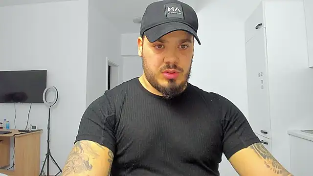 Snapshot of ZackMasterss chatting on March 2025 10:16:02 PM ZackMasterss online show from March 2025 10:16:02 PM