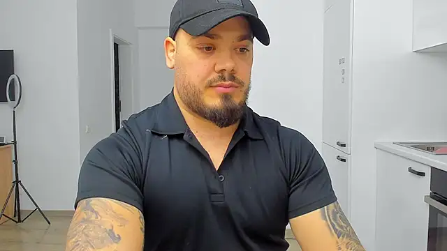 Snapshot of ZackMasterss chatting on March 2025 09:06:02 PM ZackMasterss online show from March 2025 09:06:02 PM