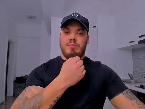 ZackMasterss online show from March 2026 01:46:02 AM