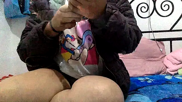 sharonlopez9611 online show from April 2026 02:53:02 AM