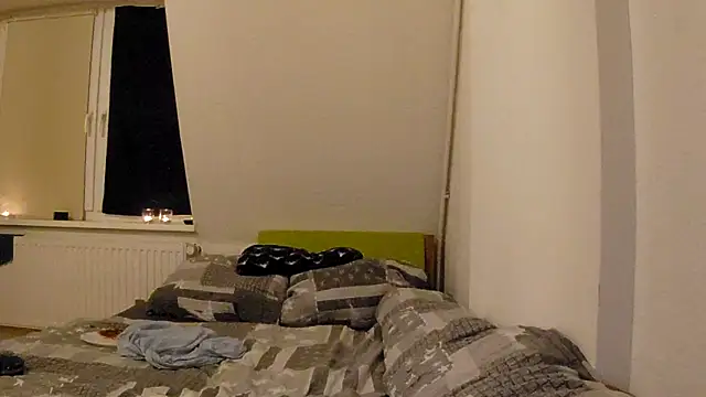 Foxtrott 242 online show from March 2026 01:16:02 AM