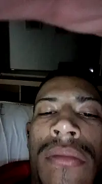 Snapshot of Mineirinho043 chatting on March 2025 06:54:02 AM Mineirinho043 online show from March 2025 06:54:02 AM