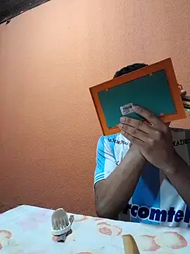 Snapshot of Mineirinho043 chatting on March 2025 11:57:02 PM Mineirinho043 online show from March 2025 11:57:02 PM