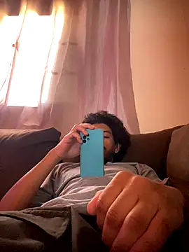 Snapshot of Mineirinho043 chatting on November 2025 01:22:02 PM Mineirinho043 online show from November 2025 01:22:02 PM