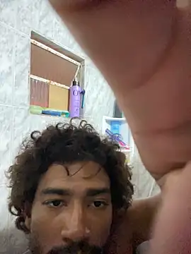 Snapshot of Mineirinho043 chatting on November 2025 02:54:01 PM Mineirinho043 online show from November 2025 02:54:01 PM