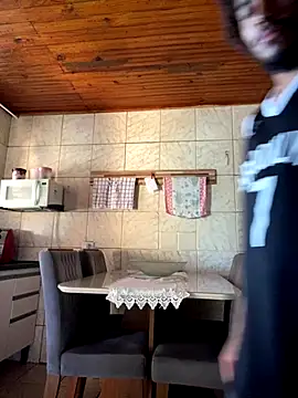 Snapshot of Mineirinho043 chatting on December 2025 11:39:02 AM Mineirinho043 online show from December 2025 11:39:02 AM