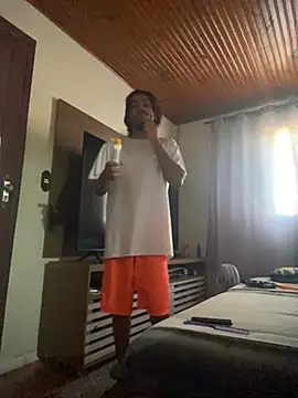 Snapshot of Mineirinho043 chatting on February 2026 10:23:01 AM Mineirinho043 online show from February 2026 10:23:01 AM