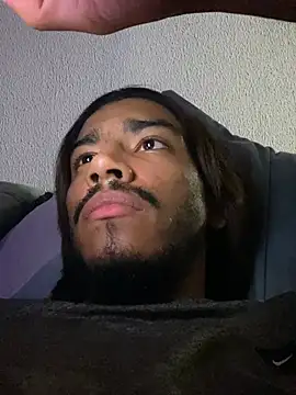 Snapshot of Mineirinho043 chatting on February 2026 12:33:02 AM Mineirinho043 online show from February 2026 12:33:02 AM