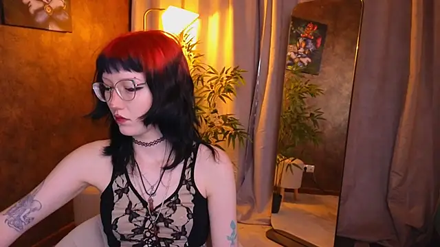 Snapshot of lissaros chatting on February 2025 05:25:01 AM lissaros online show from February 2025 05:25:01 AM