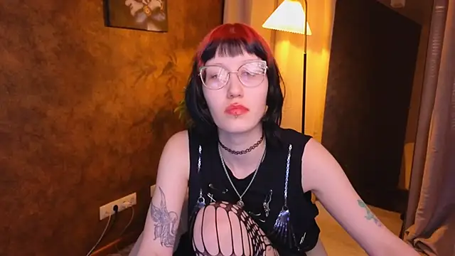 Snapshot of lissaros chatting on February 2025 05:01:01 AM lissaros online show from February 2025 05:01:01 AM