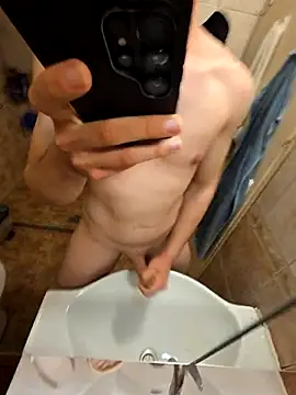 Good boy000 online show from May 2026 12:21:01 PM