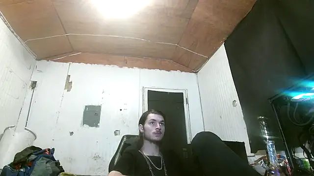 Snapshot of nuttyking2022 chatting on October 2025 08:02:02 AM nuttyking2022 online show from October 2025 08:02:02 AM