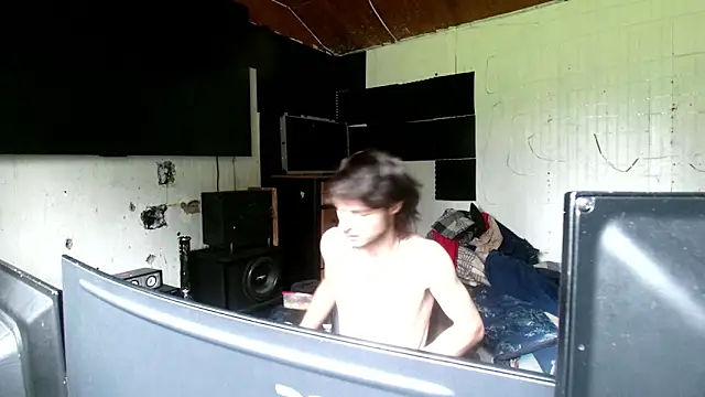 Snapshot of nuttyking2022 chatting on November 2025 06:20:02 PM nuttyking2022 online show from November 2025 06:20:02 PM