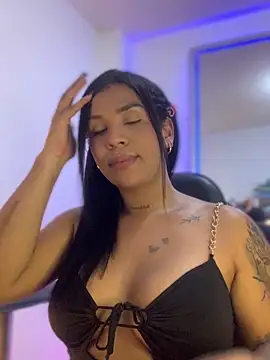 tinalove7 online show from March 2026 10:01:01 PM