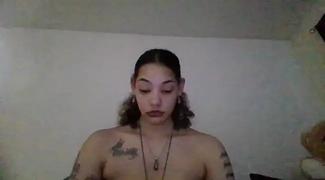 Snapshot of tastylolaaa chatting on March 2025 01:59:01 AM tastylolaaa online show from March 2025 01:59:01 AM