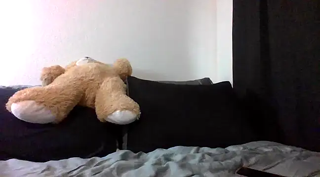 Snapshot of tastylolaaa chatting on March 2025 09:54:02 PM tastylolaaa online show from March 2025 09:54:02 PM