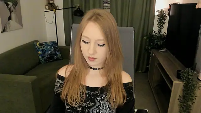 DariaTate online show from July 2026 11:47:02 AM