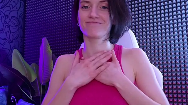 Snapshot of roxy_riot_ chatting on February 2025 07:37:02 AM roxy riot online show from February 2025 07:37:02 AM