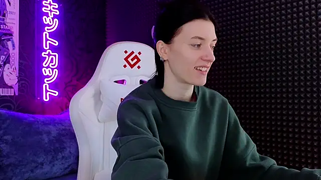 Snapshot of roxy_riot_ chatting on March 2025 01:22:01 AM roxy riot online show from March 2025 01:22:01 AM