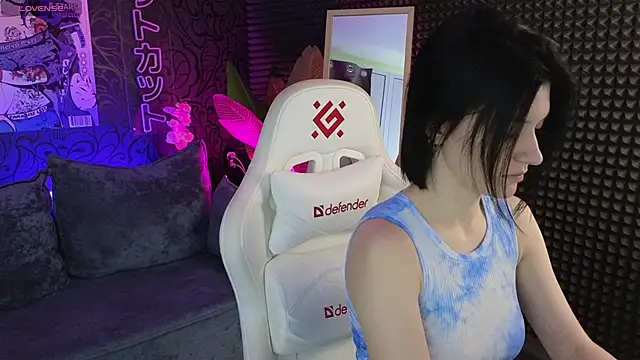 roxy riot  online show from October 2025 01:27:01 AM