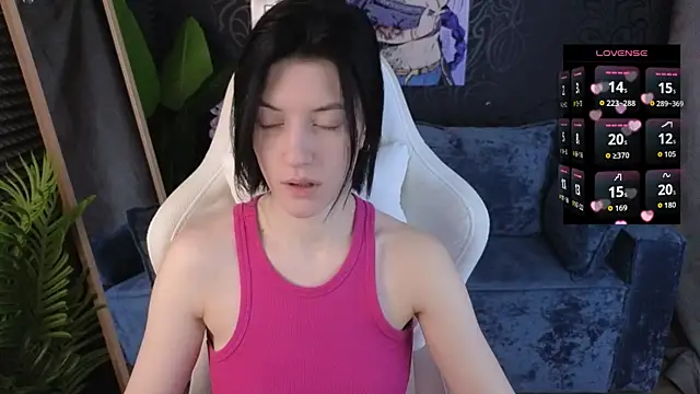 Snapshot of roxy_riot_ chatting on December 2025 01:22:02 AM roxy riot online show from December 2025 01:22:02 AM