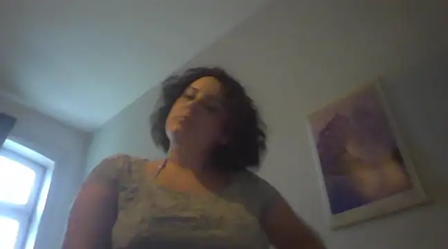 Snapshot of LunaSoleil9 chatting on February 2025 02:21:02 PM LunaSoleil9 online show from February 2025 02:21:02 PM