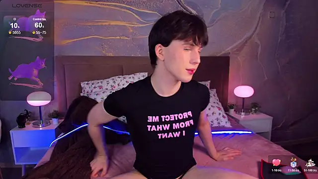 AdrianoAubert online show from December 2025 10:20:02 AM