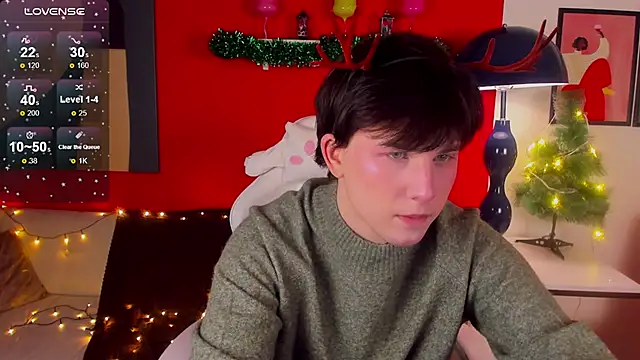 Snapshot of AdrianoAubert chatting on December 2025 10:32:01 AM AdrianoAubert online show from December 2025 10:32:01 AM