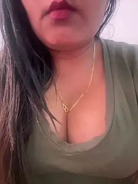 Deepcha1991 online show from April 2026 01:05:02 PM