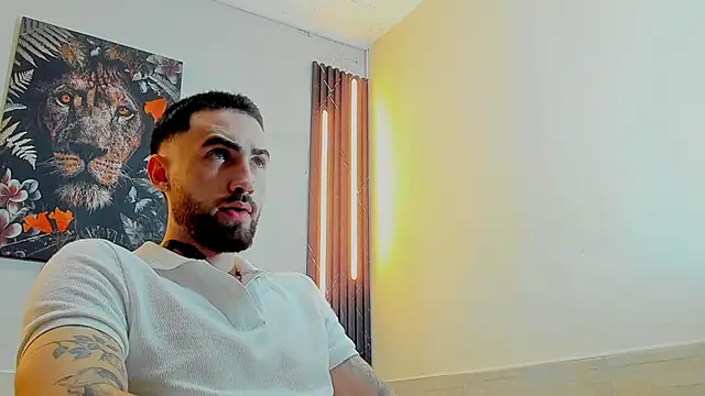 Luke davis01 online show from February 2025 12:48:01 PM