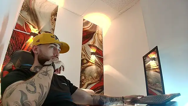 Luke davis01 online show from March 2026 12:55:01 PM