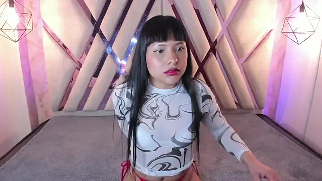 Snapshot of Vera_Best_ chatting on February 2025 11:45:02 AM Vera Best online show from February 2025 11:45:02 AM