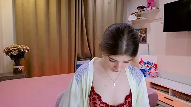 Bella amory online show from March 2026 04:44:02 PM