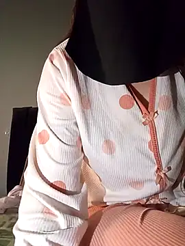 Milan-88 online show from October 2025 08:57:02 AM