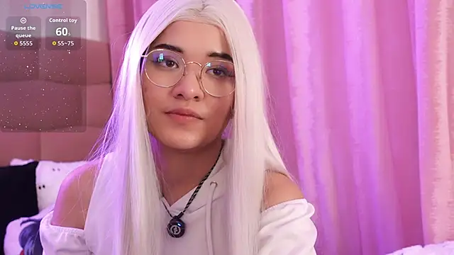 Snapshot of NataliaNovak chatting on November 2025 09:13:01 PM NataliaNovak online show from November 2025 09:13:01 PM