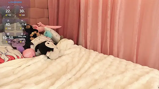 NataliaNovak online show from December 2025 09:33:01 PM