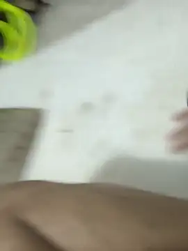 Snapshot of simrun70 chatting on October 2025 12:36:01 AM simrun70 online show from October 2025 12:36:01 AM