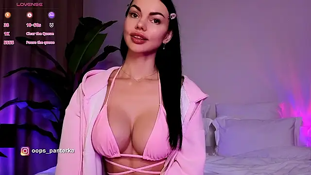 Snapshot of AmyLeeplay chatting on February 2026 10:58:02 AM AmyLeeplay online show from February 2026 10:58:02 AM