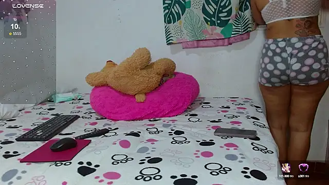 Snapshot of tatis_sex chatting on March 2025 02:14:02 AM tatis sex online show from March 2025 02:14:02 AM