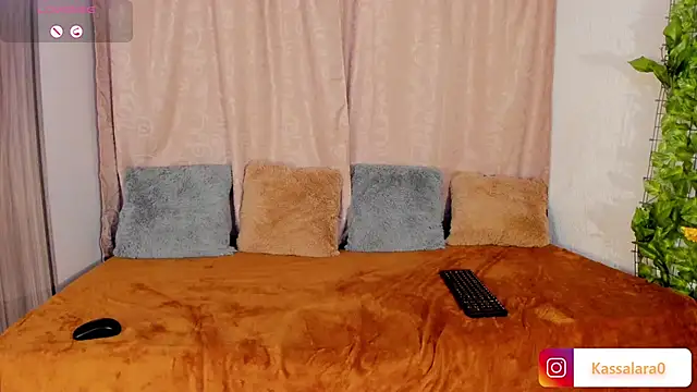 Snapshot of kassandra_Lara chatting on September 2025 01:22:01 PM kassandra Lara online show from September 2025 01:22:01 PM