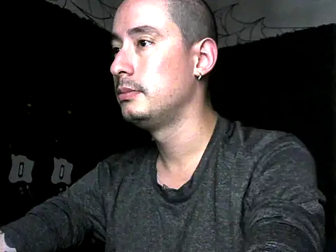 vampireathome online show from November 2025 03:56:01 AM