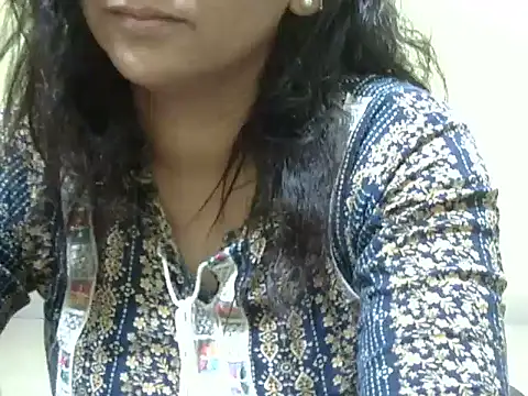 Snapshot of Your_cutiepie_ chatting on October 2025 12:00:02 PM Your cutiepie online show from October 2025 12:00:02 PM