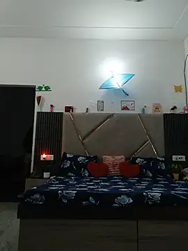 Snapshot of shnaz_1 chatting on June 2026 03:00:01 AM shnaz 1 online show from June 2026 03:00:01 AM