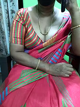 Snapshot of niiveditha chatting on September 2025 02:37:01 AM niiveditha online show from September 2025 02:37:01 AM