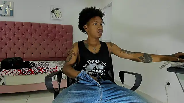 blackdirty420 online show from February 2025 03:08:01 PM