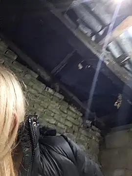 hotamanda01 online show from November 2025 09:14:01 PM