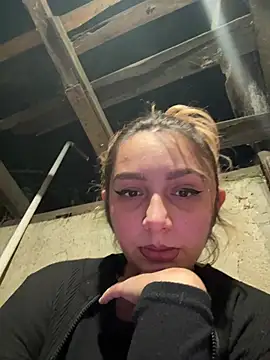 hotamanda01 online show from July 2026 07:33:02 PM
