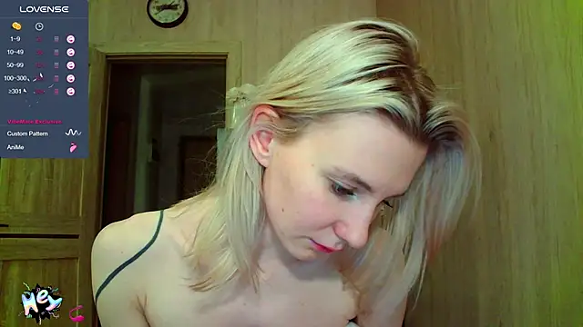 Caramel piegirl online show from February 2025 08:36:02 PM